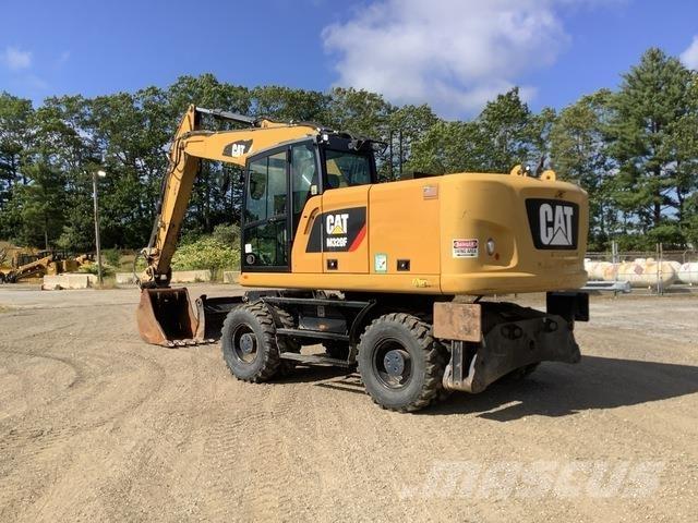 CAT M320F Kolová rýpadla