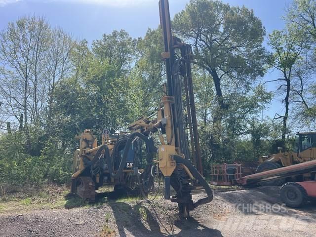CAT MD5075 Povrchové vrtací stroje