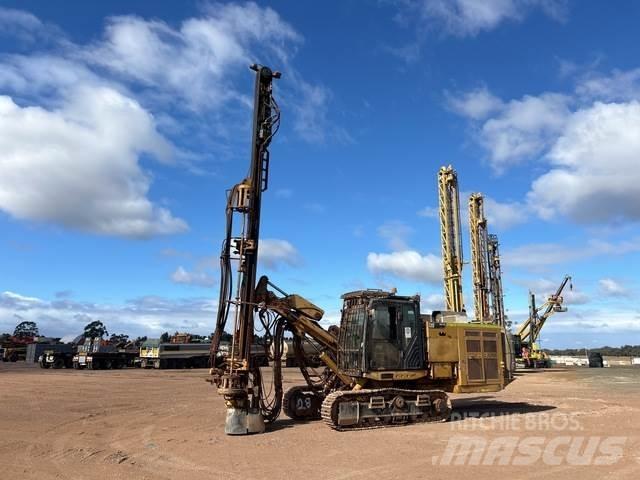 CAT MD5150 Povrchové vrtací stroje