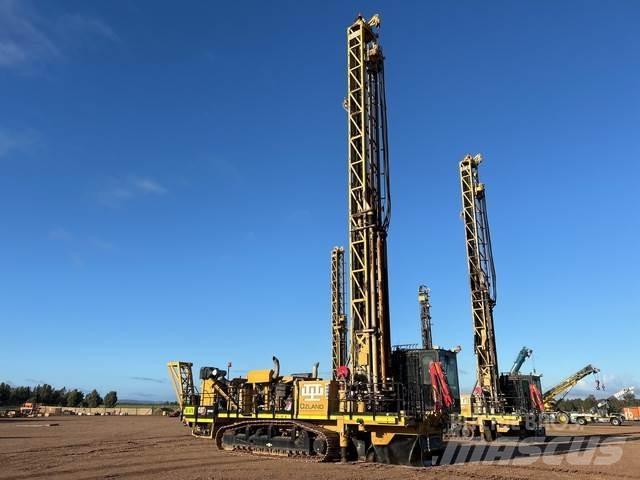 CAT MD6250 Povrchové vrtací stroje