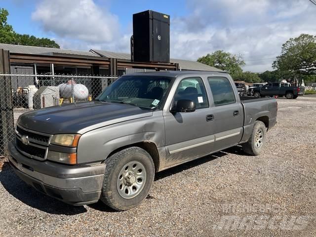 Chevrolet 1500 Další