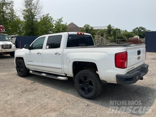 Chevrolet 1500 Další
