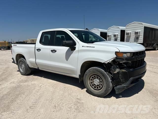 Chevrolet 1500 Další