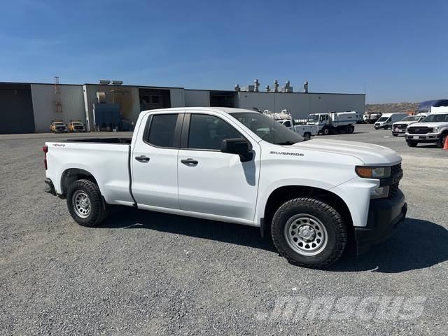 Chevrolet 1500 Další