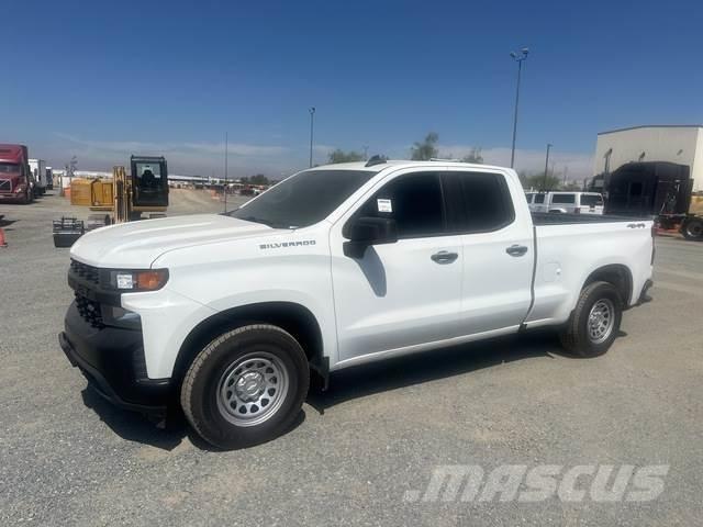Chevrolet 1500 Další