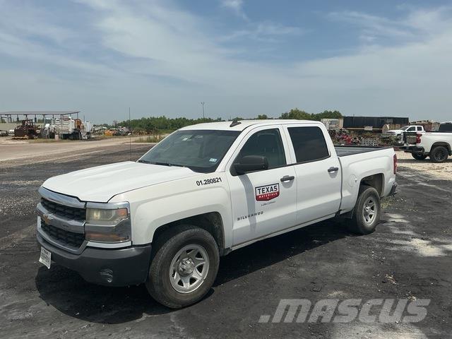 Chevrolet 1500 Další