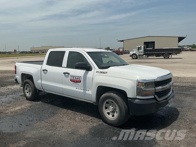 Chevrolet 1500 Další