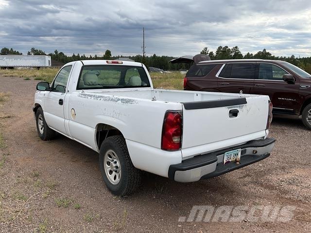 Chevrolet 1500 Další