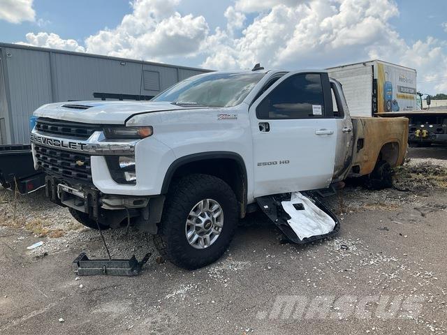 Chevrolet 2500 Další