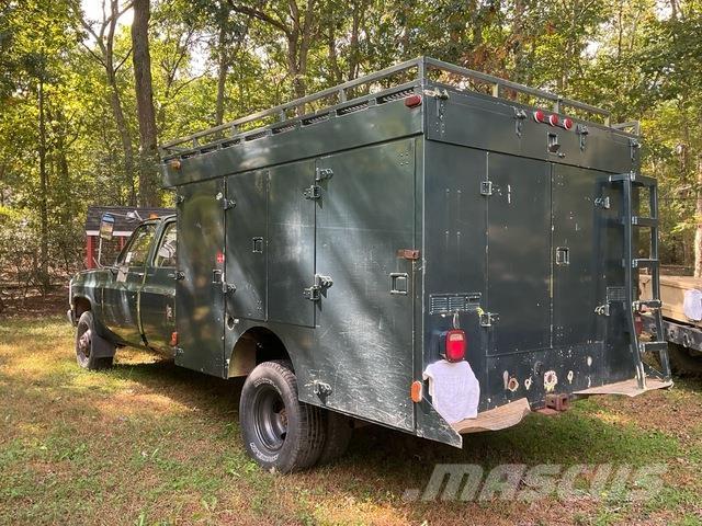 Chevrolet 2500 Komunální / Multi-užitková vozidla