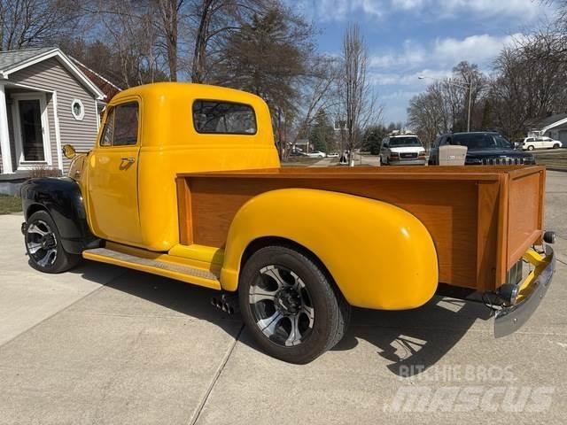 Chevrolet 3100 Další