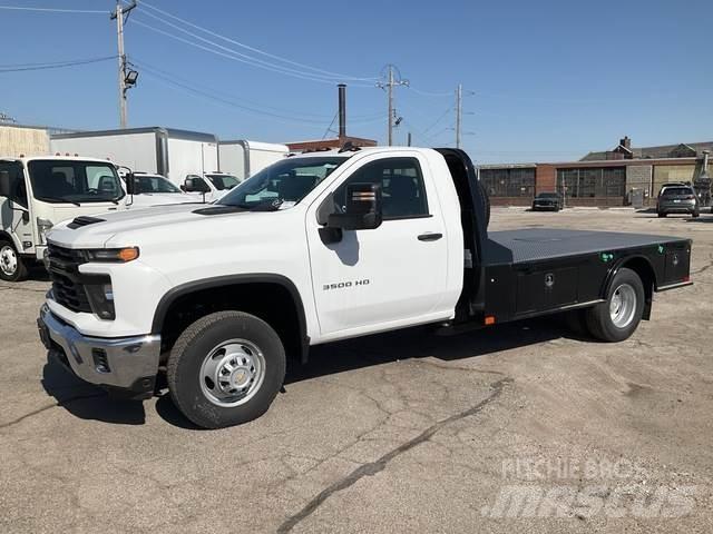 Chevrolet 3500 Valníky/Sklápěcí bočnice