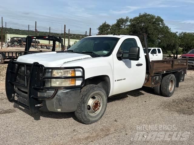 Chevrolet 3500 Valníky/Sklápěcí bočnice