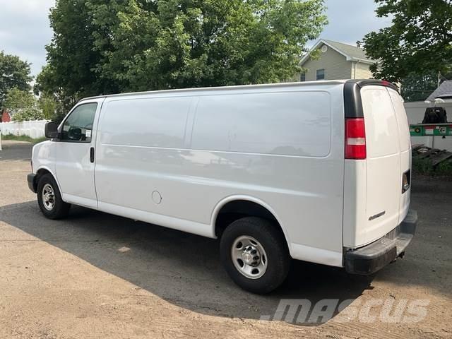 Chevrolet 3500 Dodávky