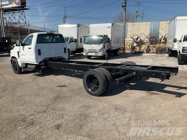 Chevrolet 6500 Kabiny a interiér