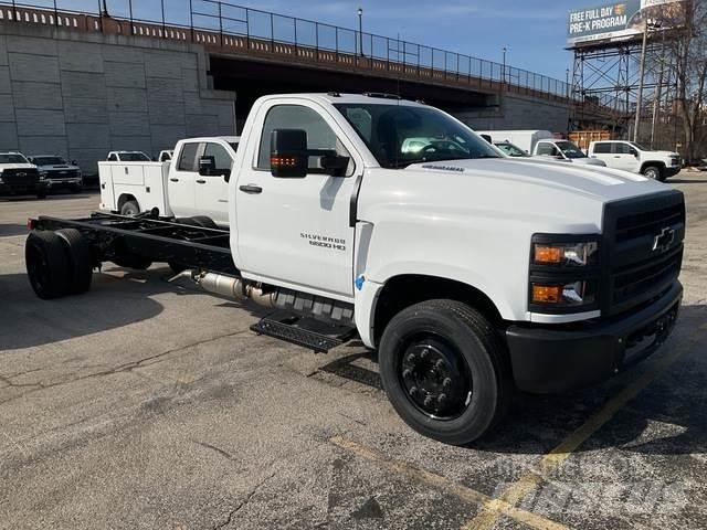 Chevrolet 6500 Kabiny a interiér