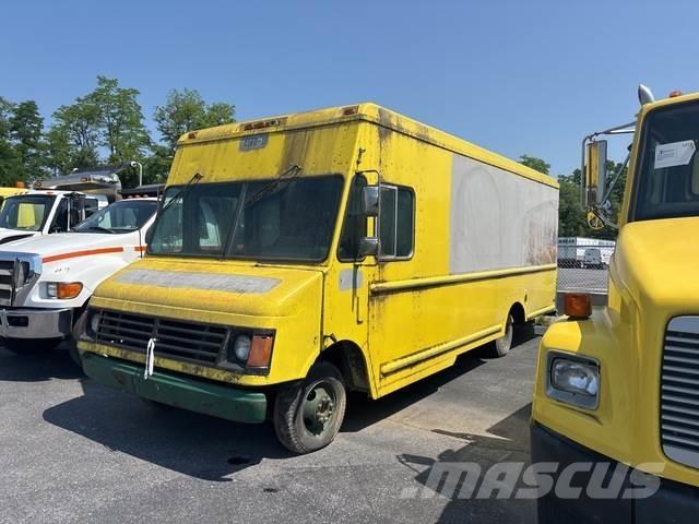 Chevrolet P30 Skříňová nástavba