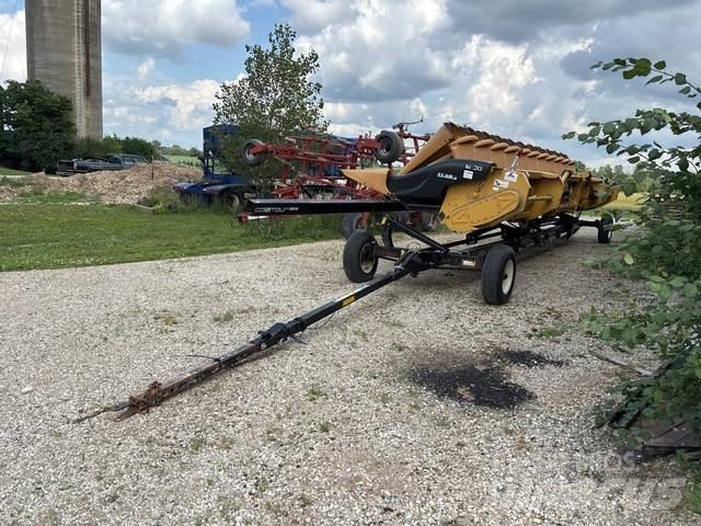CLAAS 1230 Kombajnové hlavice