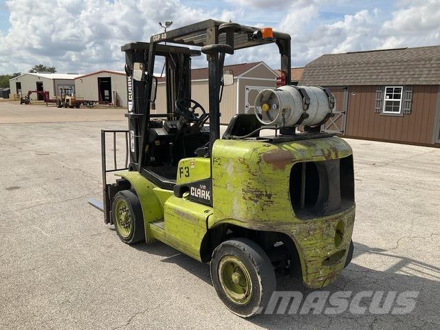 Clark CGP40 LP Další