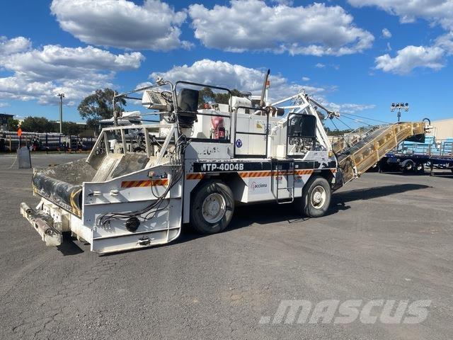 CMI MTP-4004B Stroje na betonové dlaždice