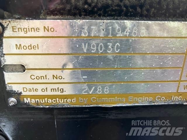 Cummins V903C Motory