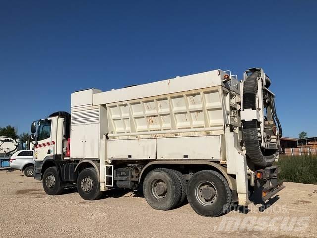 DAF CF85.460 Pásová rýpadla
