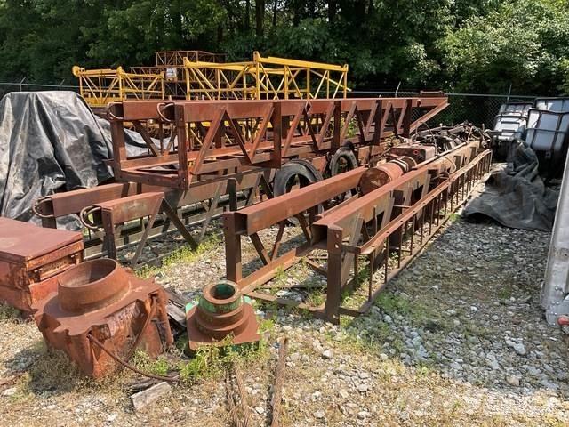  Delmar 16-32 Hydraulická beranidla na zatloukání pilotů