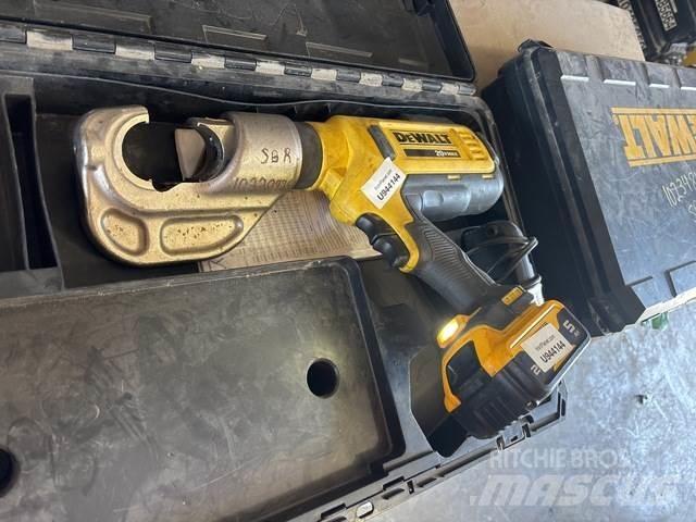 DeWalt DCE300 Stavebnictví - ostatní