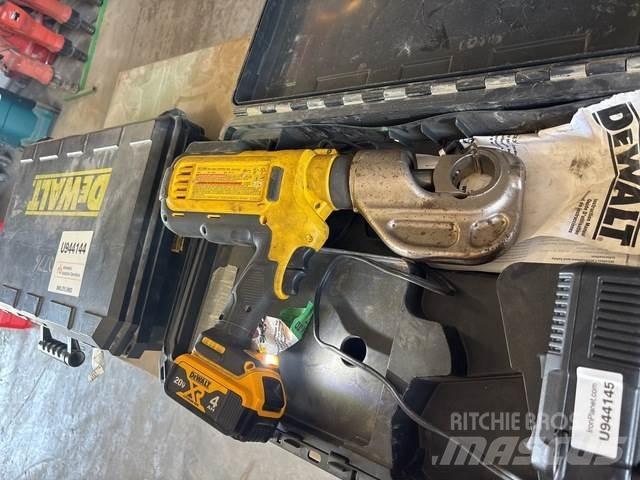 DeWalt DCE300 Stavebnictví - ostatní
