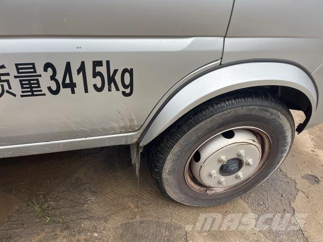 DFSK  Zametací vozy