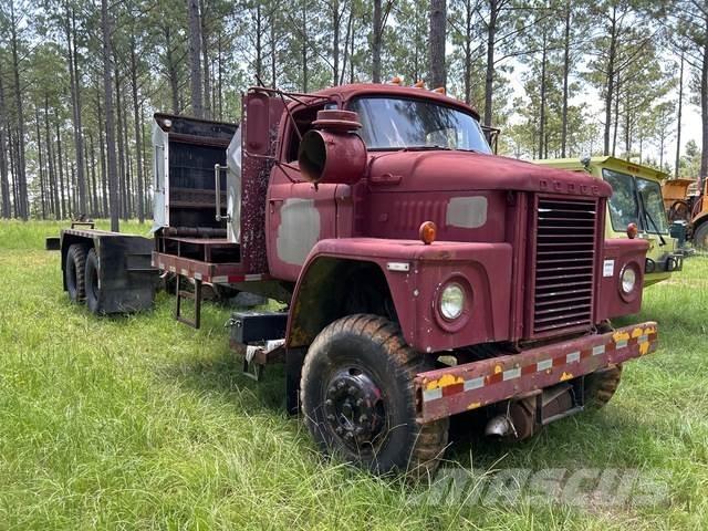 Dodge D80 Kabiny a interiér