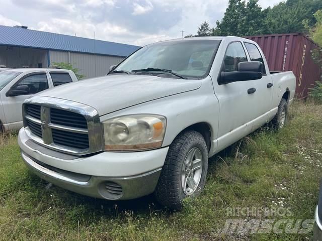 Dodge Ram 1500 Další