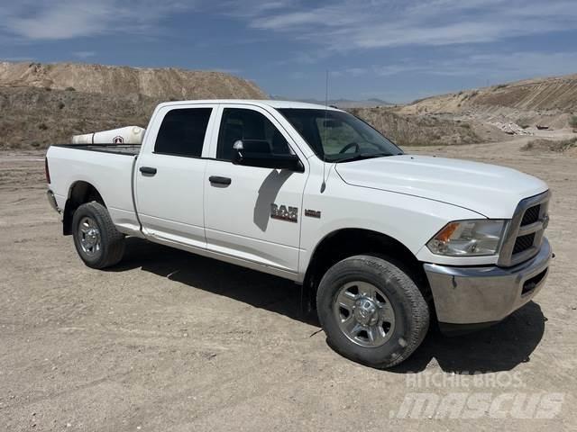 Dodge Ram 2500 Další