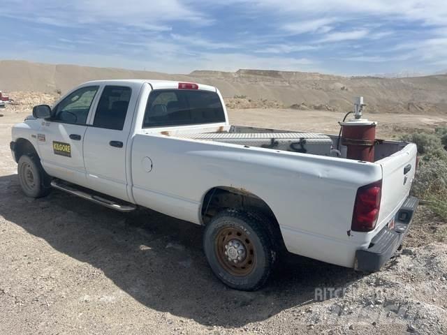 Dodge Ram 2500 Další