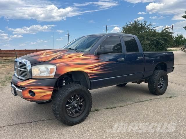Dodge Ram 2500 Další