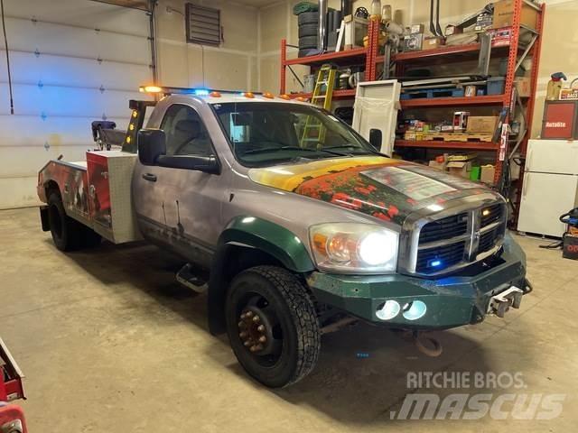 Dodge Ram 5500 Vyprošťovací vozidla