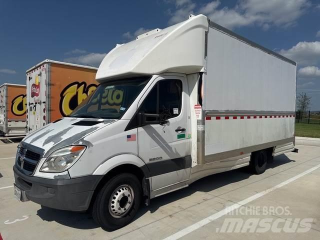 Dodge Sprinter Skříňová nástavba