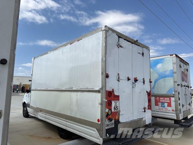 Dodge Sprinter Skříňová nástavba