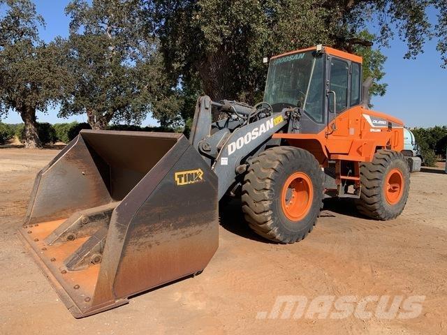 Doosan DL250-5 Kolové nakladače