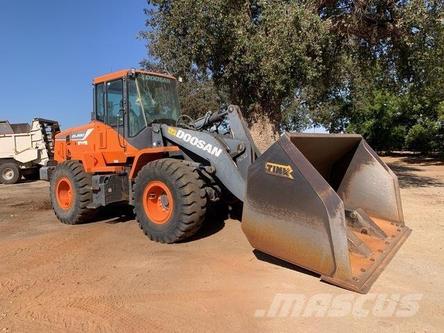 Doosan DL250-5 Kolové nakladače