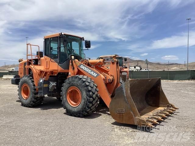 Doosan DL300-5 Kolové nakladače