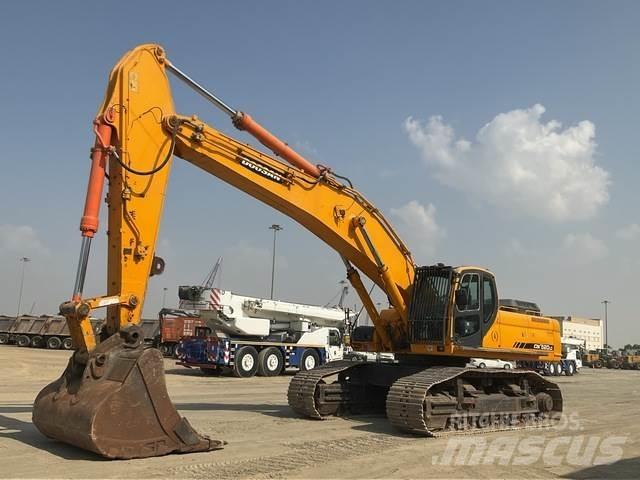 Doosan DX520LC Pásová rýpadla