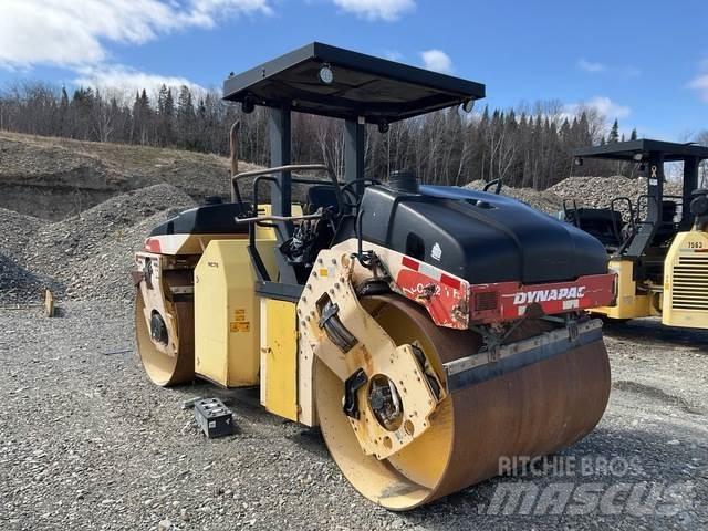 Dynapac CC422 Tandemové válce