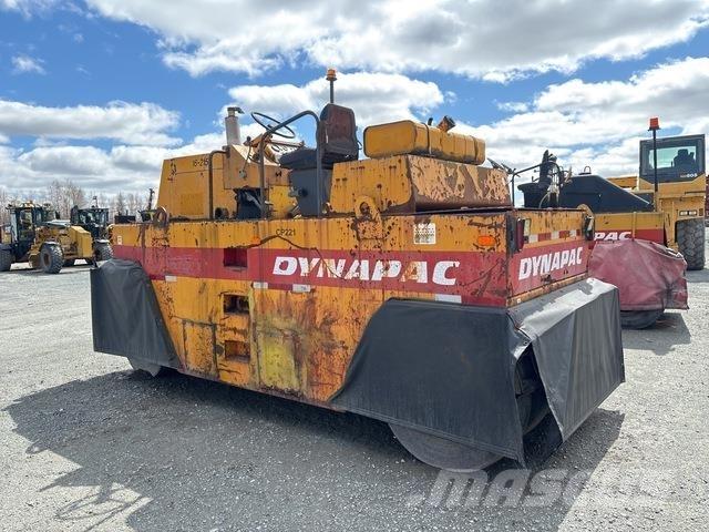 Dynapac CP221 Pneumatikové válce
