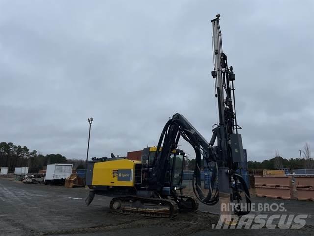 Epiroc T40-11 Povrchové vrtací stroje
