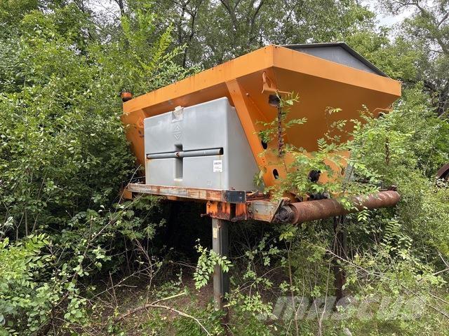 Epoke SH3500 Sypače písku a soli