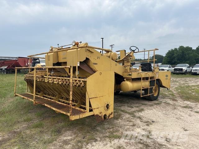 Etnyre  Sypače písku a soli