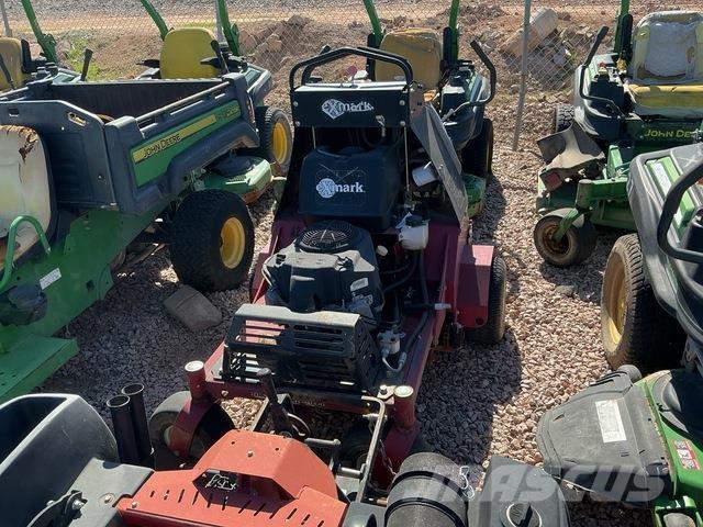 Exmark  Aerátory a odmechovače