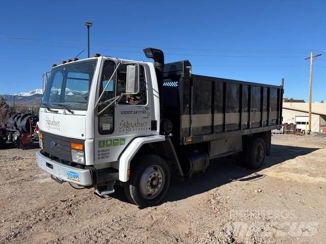 Ford CF8000 Sklápěče