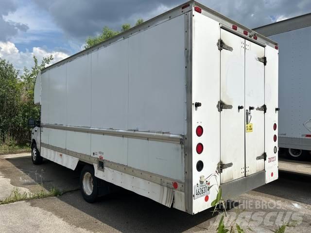 Ford E-350 Dodávky